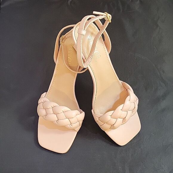 BRAND NEW ROUGE HELUIM ONE BRAIDED VAMP STRAP SQUARE TOE SANDAL - Picture 1 of 15
